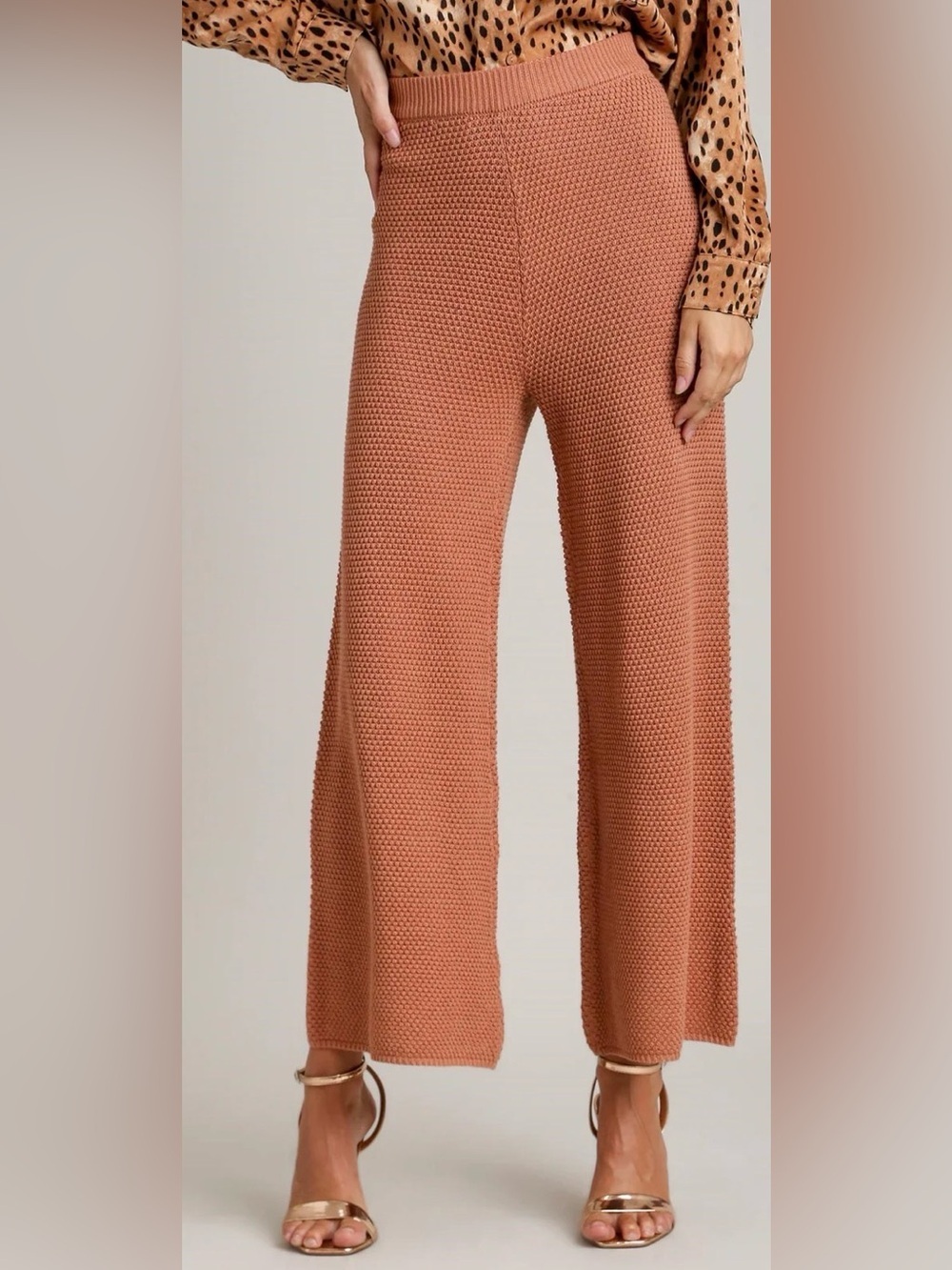 Umgee Knitted Elastic Waistband Wide Leg Pant Cinnamon Small NWT IN PKG